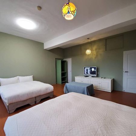 Bad Mia Homestay Hualien City Exterior photo